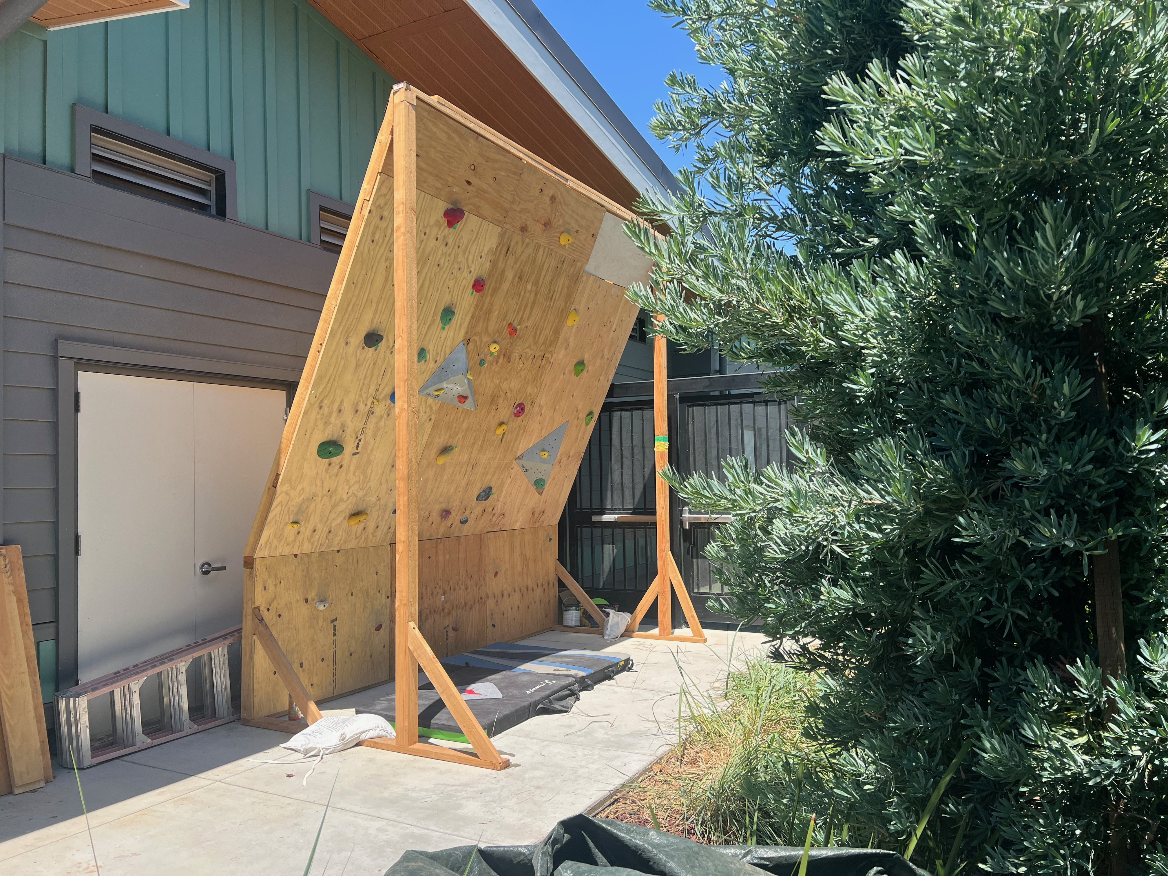 Overhanging Climbing Wall